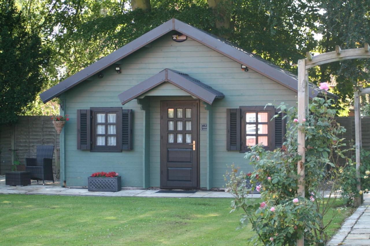 Hideaways *